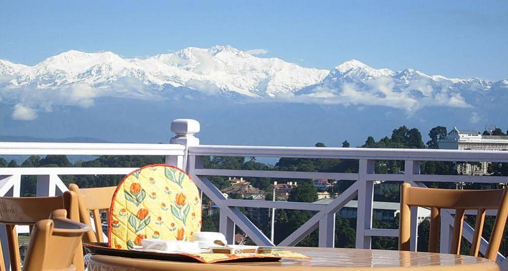 Hotel Viceroy Darjeeling  Bagian luar foto